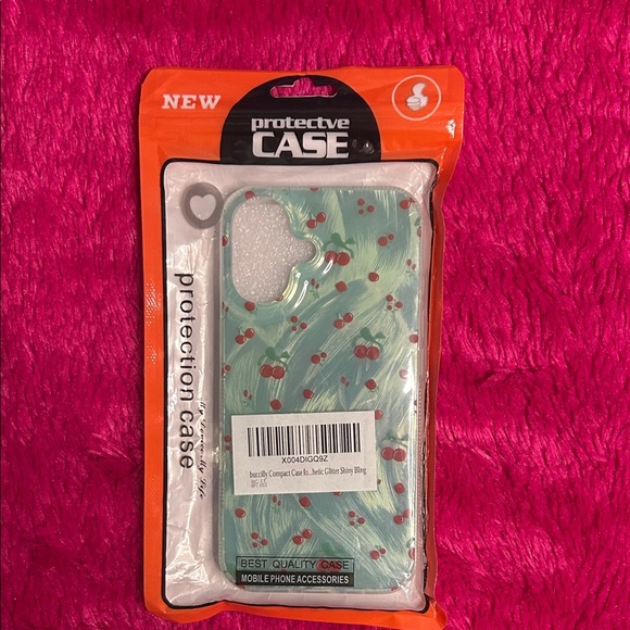 Protective Case with Cherry Design - Green - Picture 1 of 3